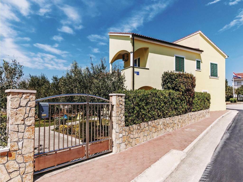 Apartment Roncevic Vrsi Exteriér fotografie